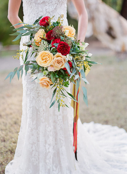Fall bridal bouquet