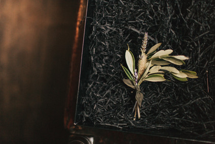 Groom boutonnière