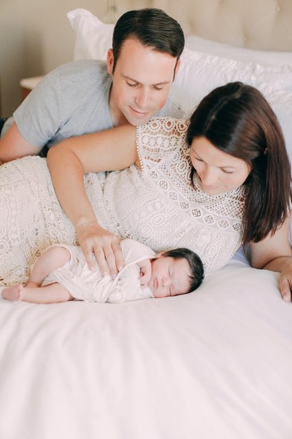 natural light newborn photos