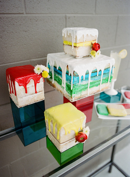 Modern wedding cake