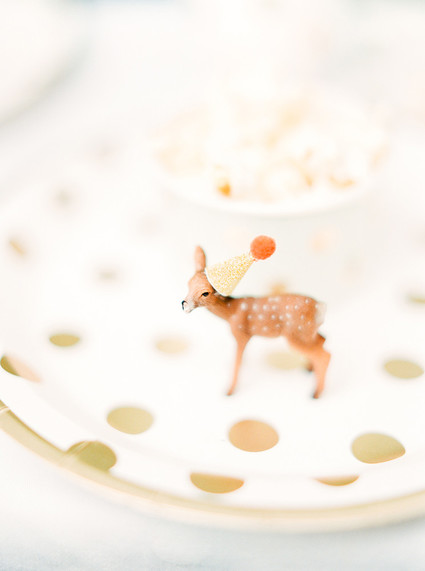 birthday party animal figurines Inspiration
