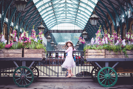 Sweet sisters shoot in London