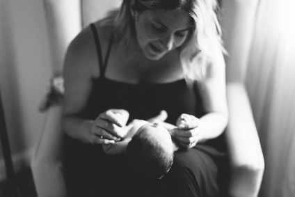 at home newborn photos