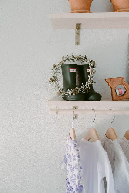 Neutral girl's nursery ideas