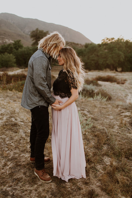 Rustic fall maternity photos