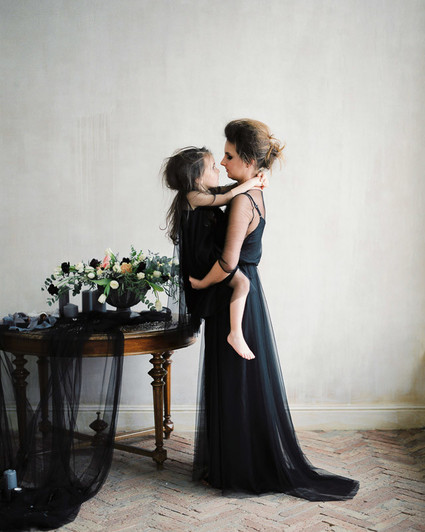 Romantic gothic family photos