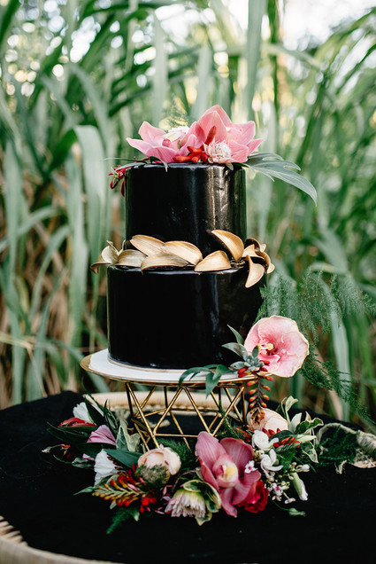 Tropical bohemian wedding inspiration