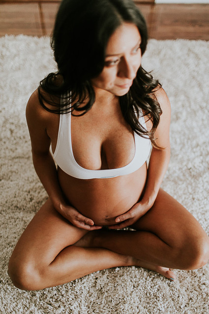 bare maternity photos