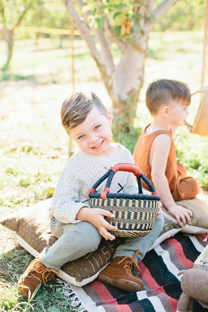 kids apple picking party