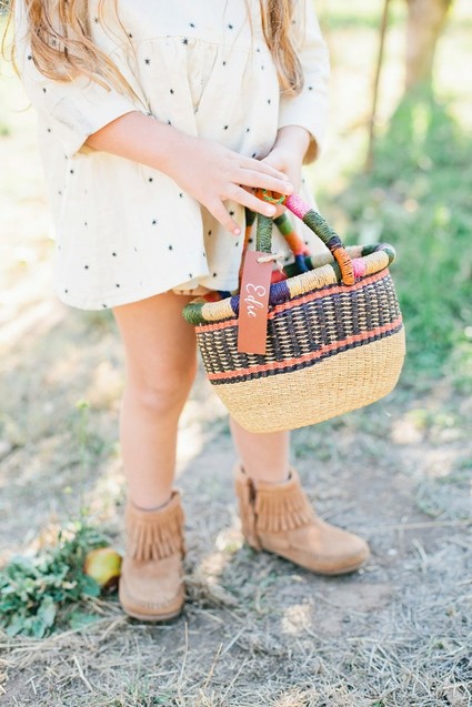 kids apple picking party