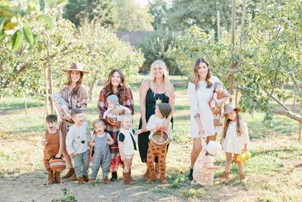 kids apple picking party