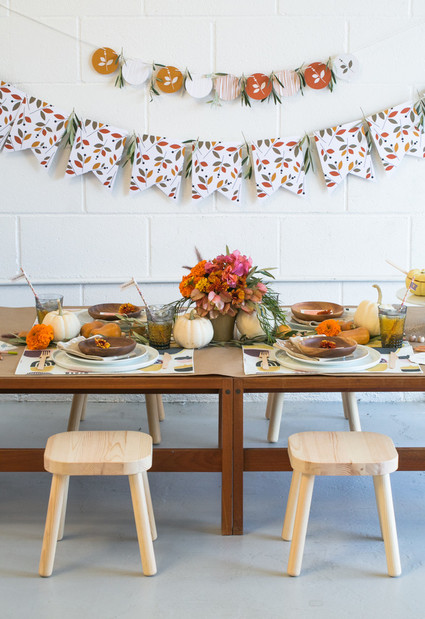 Thanksgiving kids table inspiration
