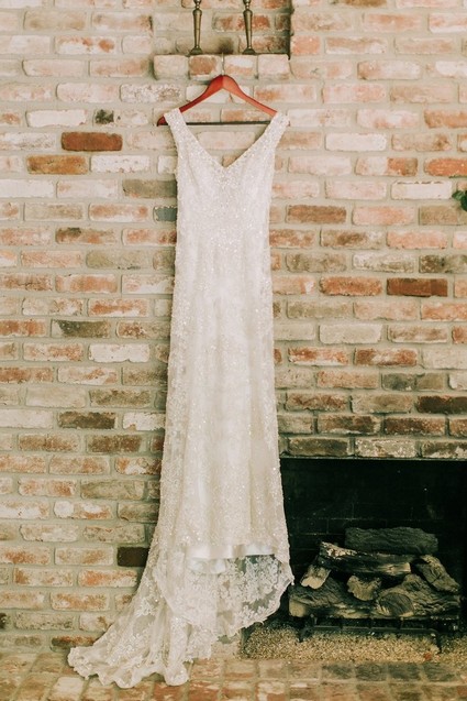 Second hand wedding dress