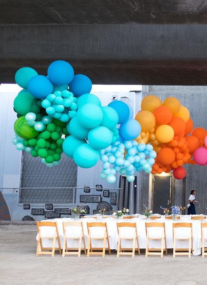 Balloon party decor