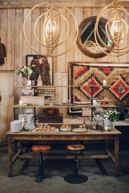 Big Daddy's Antiques wedding Inspiration