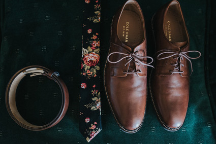 Floral groom tie
