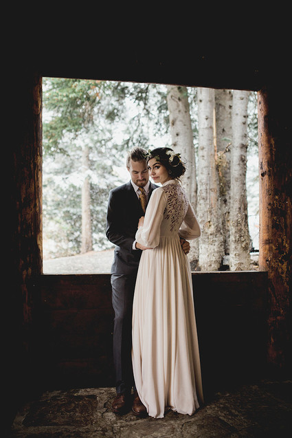 Rustic Thanksgiving wedding in the forest
