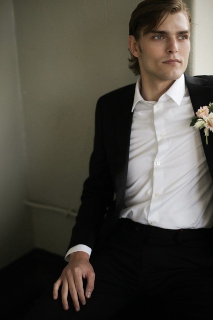 Modern groom