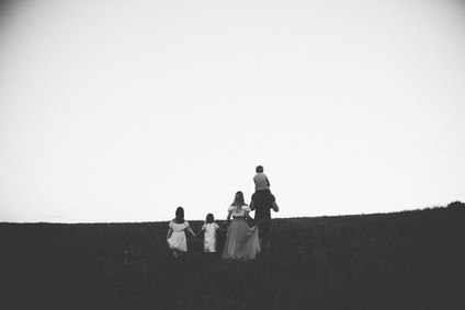 summery family photos in Milwaukee