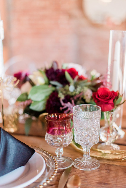 Modern winter wedding