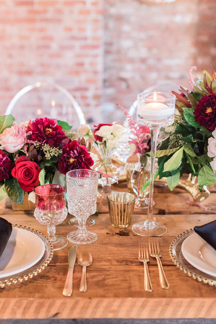 Modern winter wedding