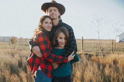 Farmhouse holiday family photos