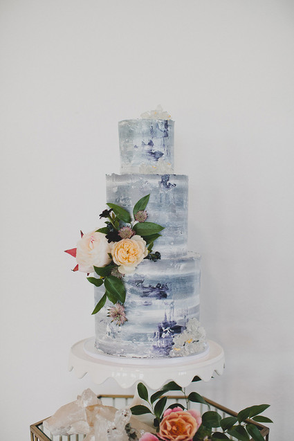 Modern winter wedding cake