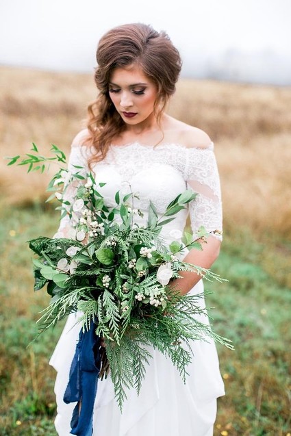 Winter bridal bouquet