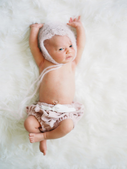 cozy winter newborn photos