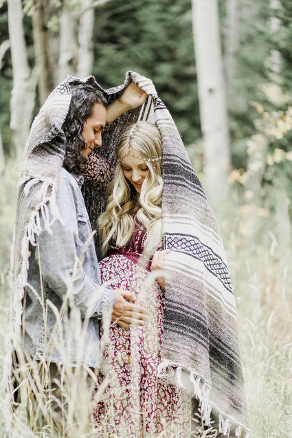Boho rustic maternity photos