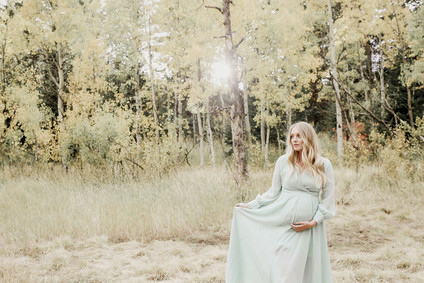 Boho rustic maternity photos