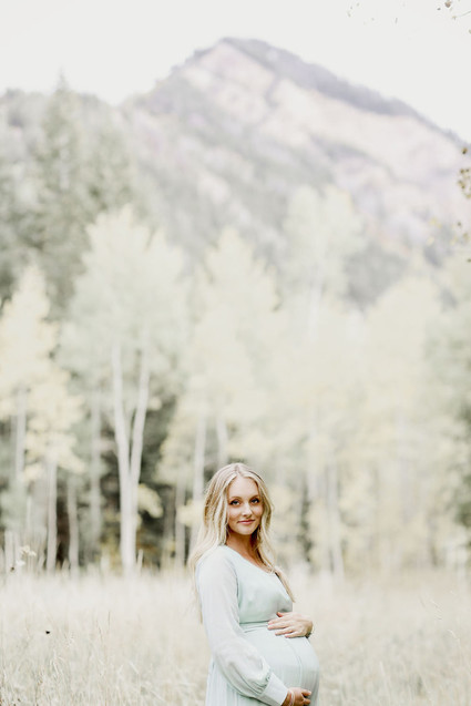 Boho rustic maternity photos