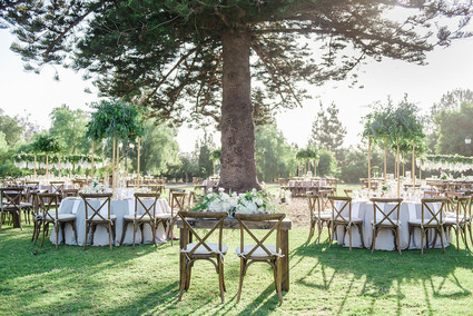 Green, white, and gold wedding ideas