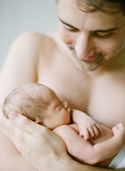 Natural light newborn photos in Vancouver