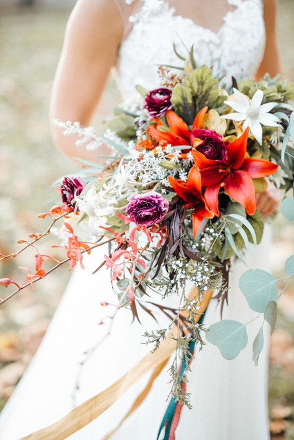 Fall bridal bouquet