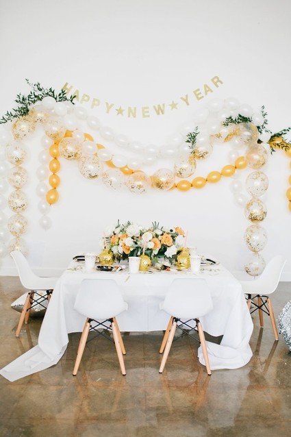 Modern cream and gold balloon garland Inspiration