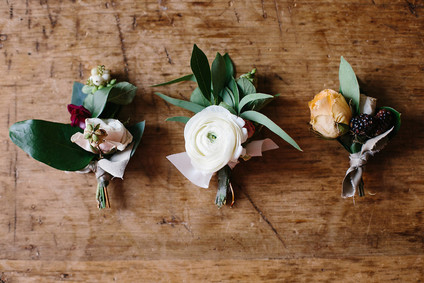 Groom boutonniÃ¨res Inspiration