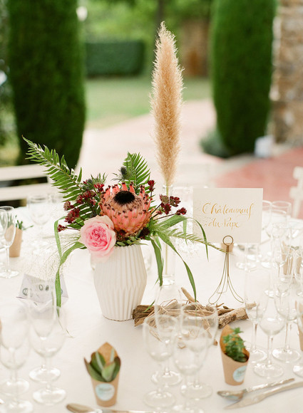 Bohemian wedding decor