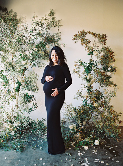 elegant maternity photos