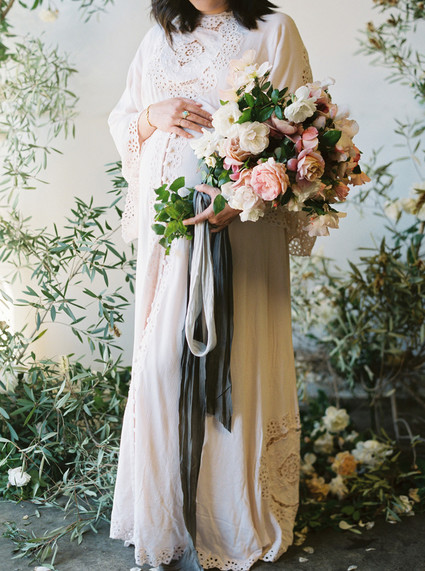 floral maternity photos