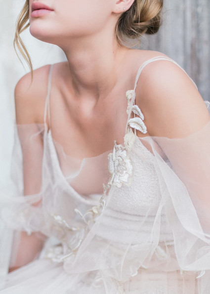 Tara Lauren wedding gown