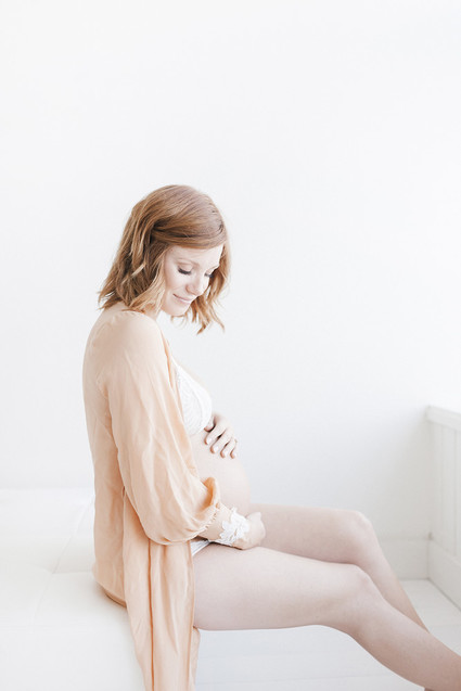 White studio maternity photos