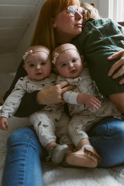 twin family photos