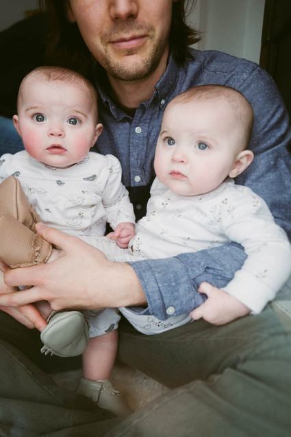 twin family photos