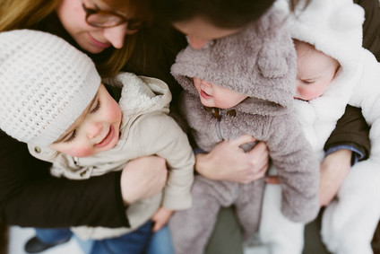 twin family photos