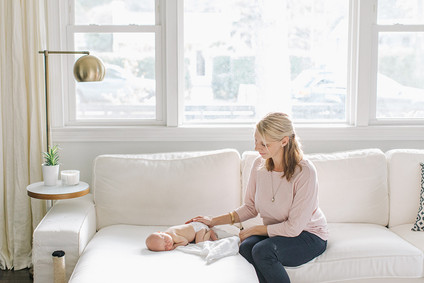 natural light newborn photos