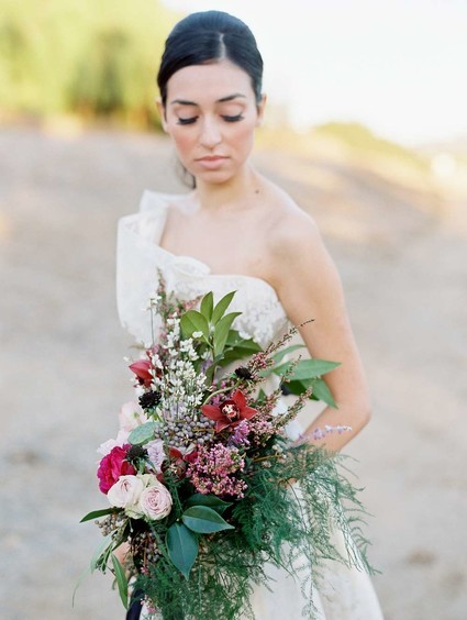Winter bridal bouquet