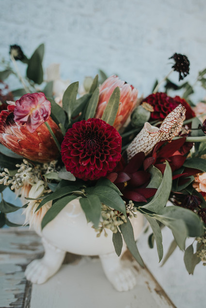 Fall wedding flowers