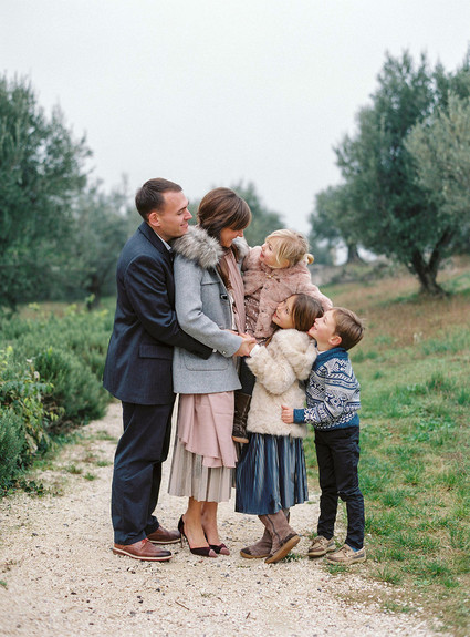 Winter family photos in Italy
