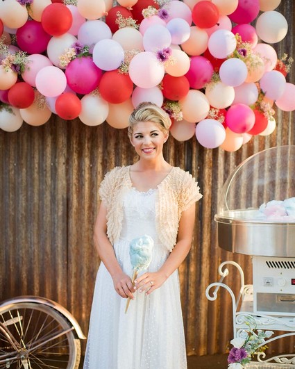 Vintage bridal fashion